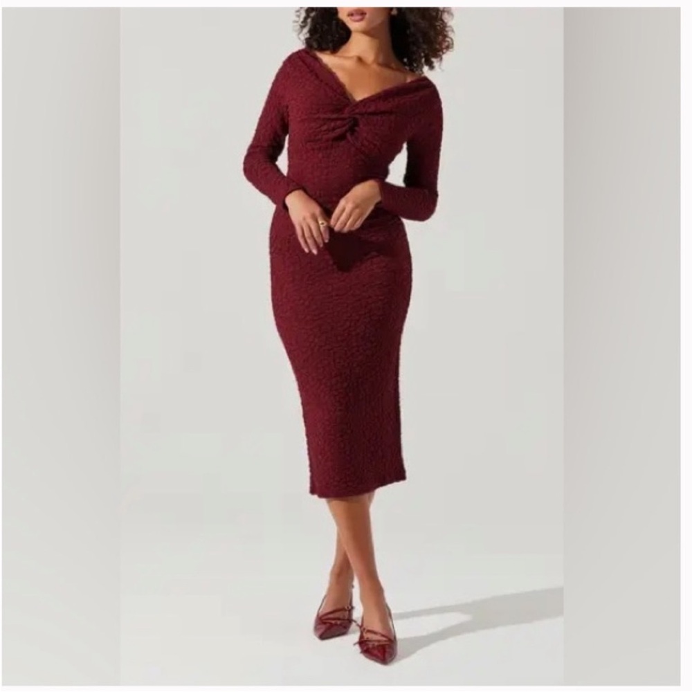 Astr Burgundy Long Sleeve Midi Dress